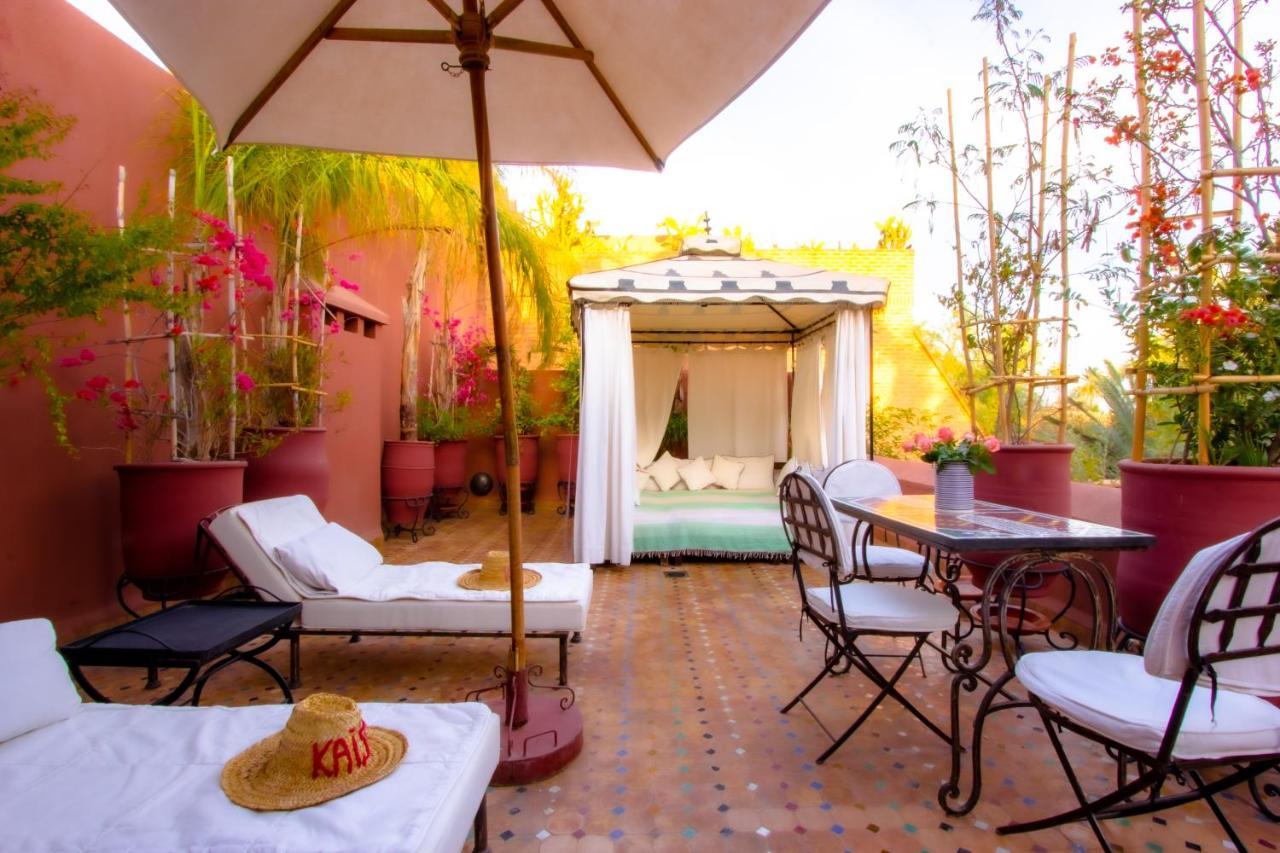 Riad Kaiss By Anika