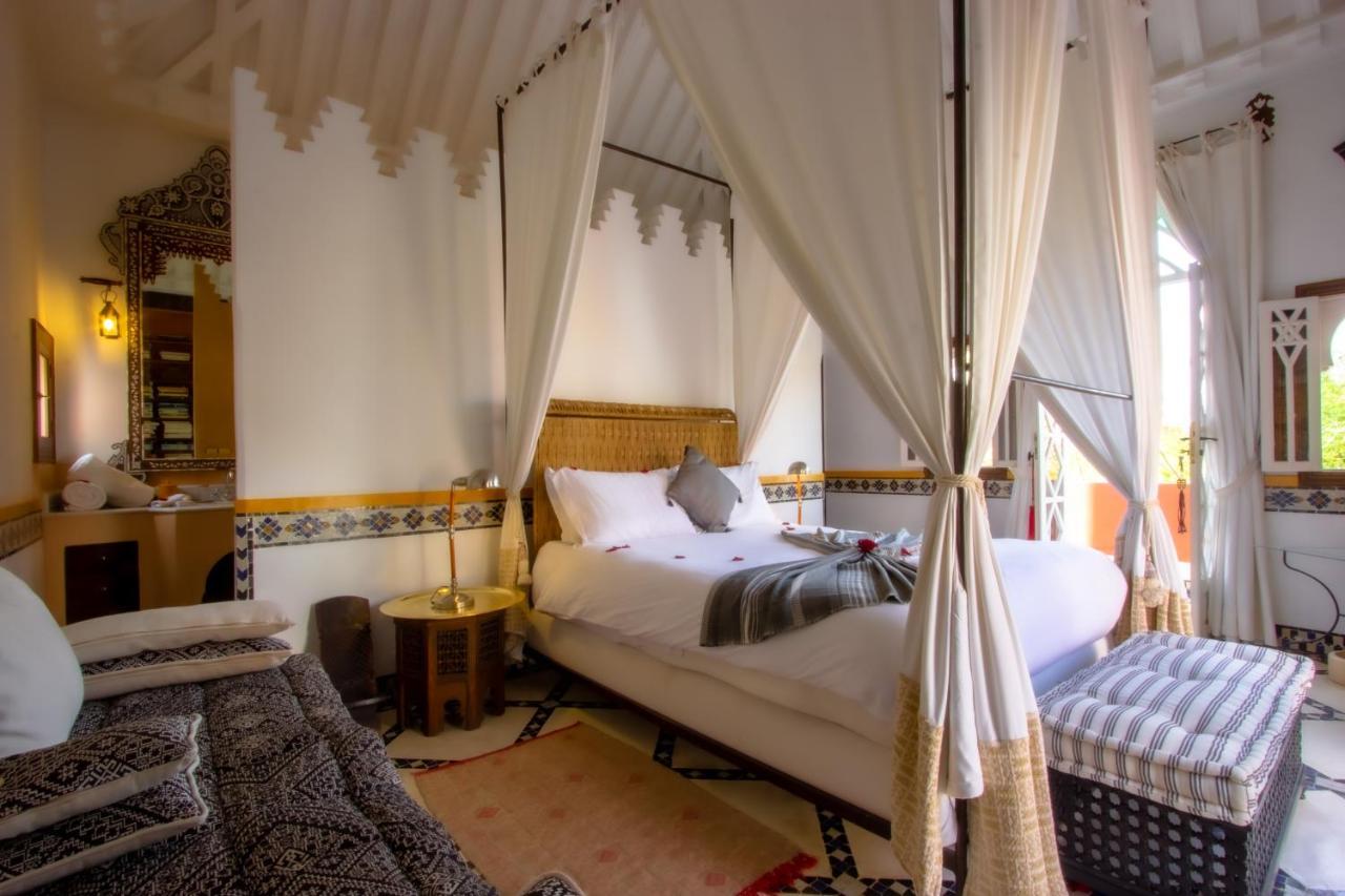 Riad Kaiss By Anika 5*